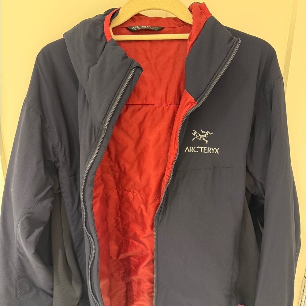 Arc'teryx Men's Atom LT Hoody Jacket